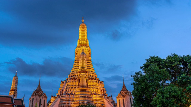 4K时间流逝的Wat Arun，曼谷，泰国视频素材