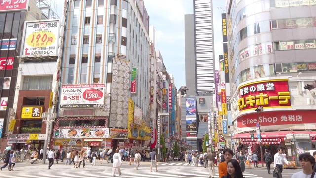 日本东京新宿歌舞伎町视频素材