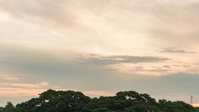 美丽的变换遮阳日出天空，时间流逝视频视频素材