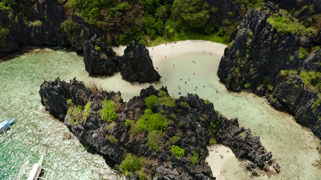 热带海水泻湖和海滩，菲律宾，厄尔尼诺视频素材