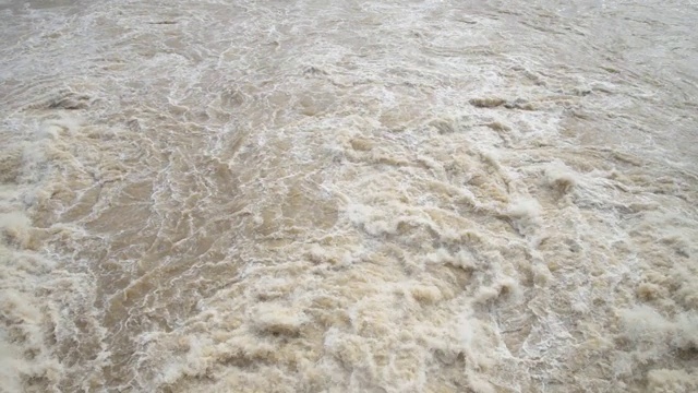 暴雨后的雨季骤发背景视频下载