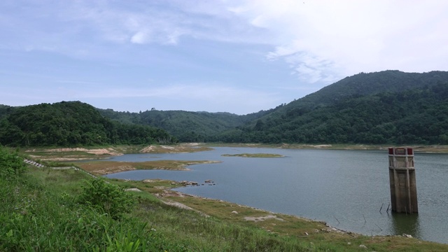 时间流逝大坝与水灾害的一天时间视频素材