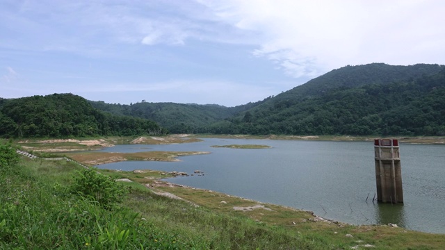 时间流逝水坝与水灾害的一天时间视频素材