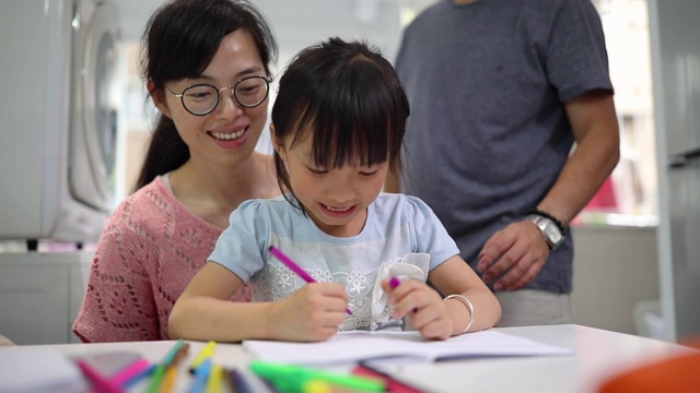 一起学习颜色视频素材