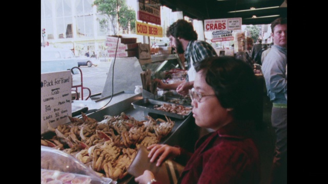 旧金山渔人码头的海鲜市场;1976视频素材