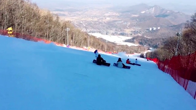 高山滑雪运动视频素材