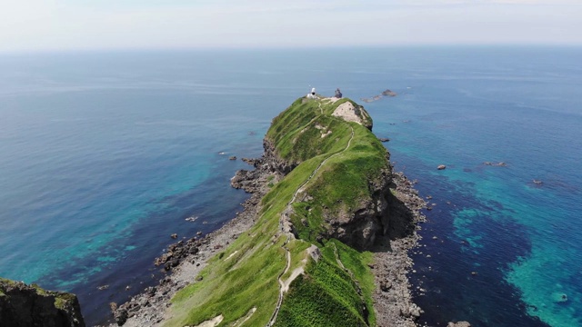 北海道的kamuicape - great cliff和美丽的shakotan blue sea视频下载