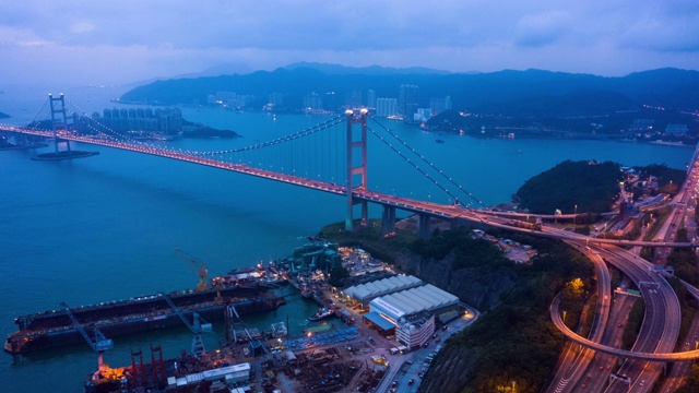 香港，暮光下的青马大桥视频素材