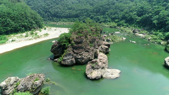 韩国江原道永峪市的山水风光视频素材