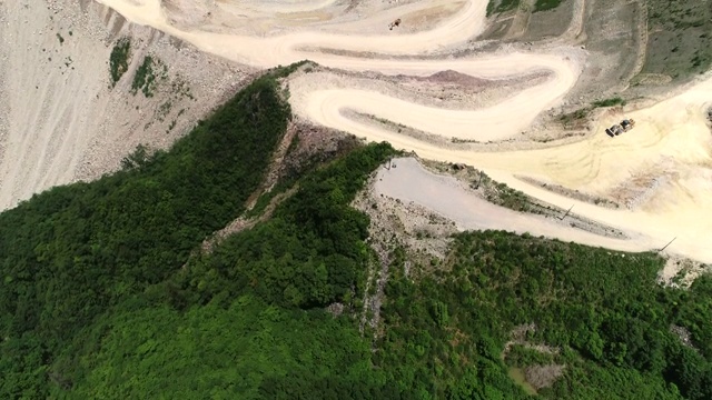 韩国江原道正城县白峰岭的喀斯特地貌视频素材