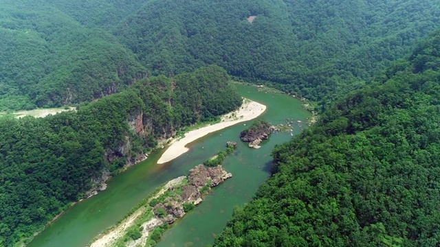 韩国江原道永峪镇欧拉妍谷风光视频素材