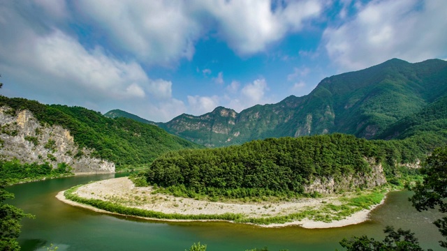 韩国江原道正城县古生代地形风光视频素材