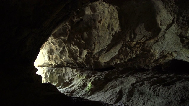 韩国江原道Jeongseon县的石灰岩洞穴风景视频素材