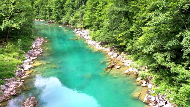 山的河峡谷视频素材