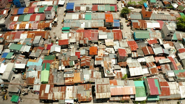 马尼拉市的贫民窟和贫民区视频素材