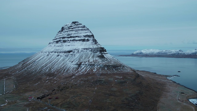 Kirkjufell的风景(教堂山)视频素材