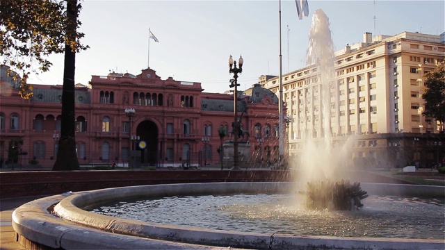 Casa Rosada，位于布宜诺斯艾利斯（阿根廷）五月广场。视频素材