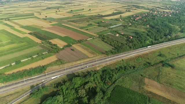 从高处的高速公路视频素材