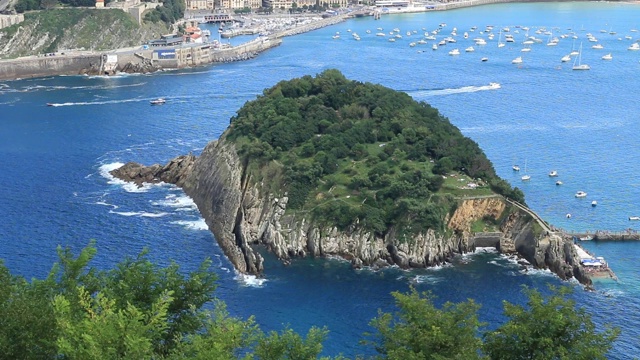 San Sebastián的地点和它的海湾。西班牙巴斯克地区。视频素材