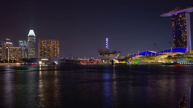 新加坡城市滨海湾著名的夜间照明秀全景时间间隔为4k视频素材