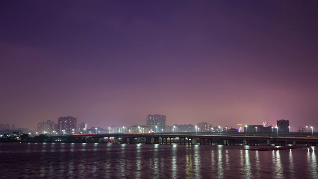 夜间时间照明澳门城市交通大桥全景时间间隔4k中国视频素材