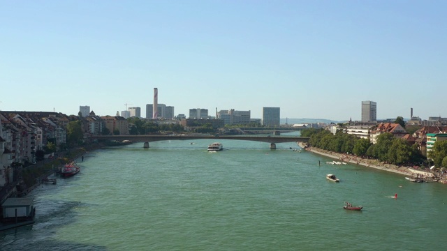 夏季白天飞行在巴塞尔城市河空中全景4k瑞士视频素材