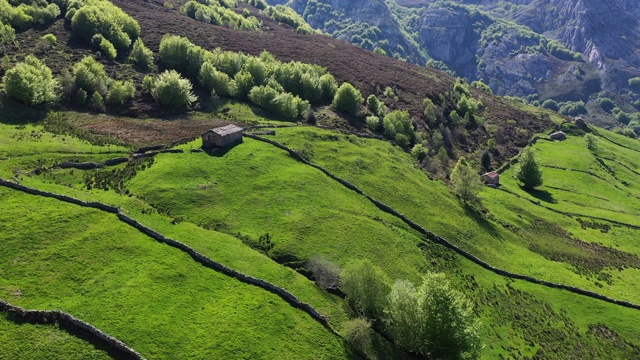 Portillo La Sia, La Gandara, Alto Ason, Soba Valley, Valles pasi戈斯，Cantabria, Spain, Europe视频素材