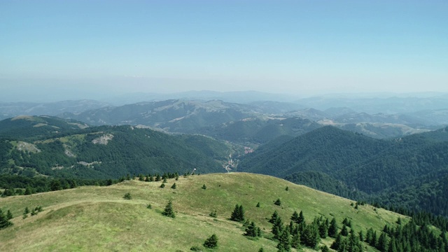 高山和天空视频素材