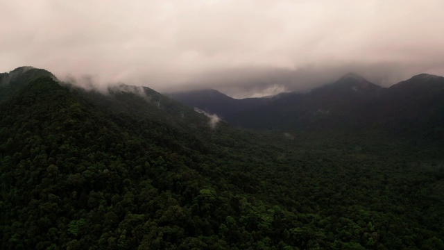 海岸鸟瞰视频素材