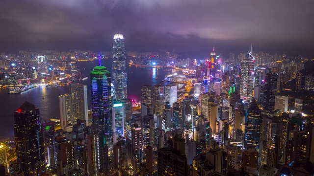 香港摩天大楼和城市景观在夜间的超级坍塌视频素材