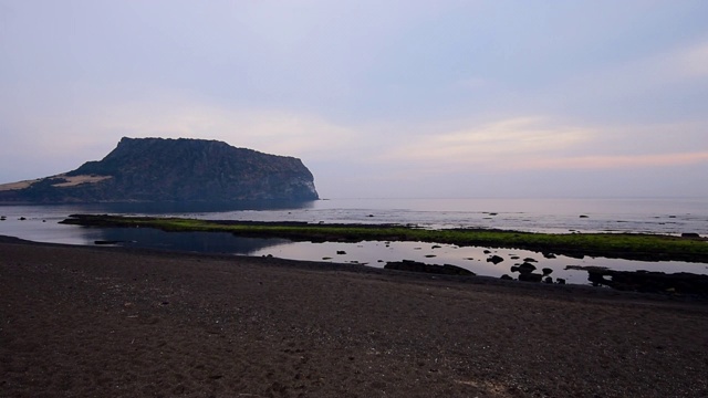 韩国济州岛城山一chilbong视频素材