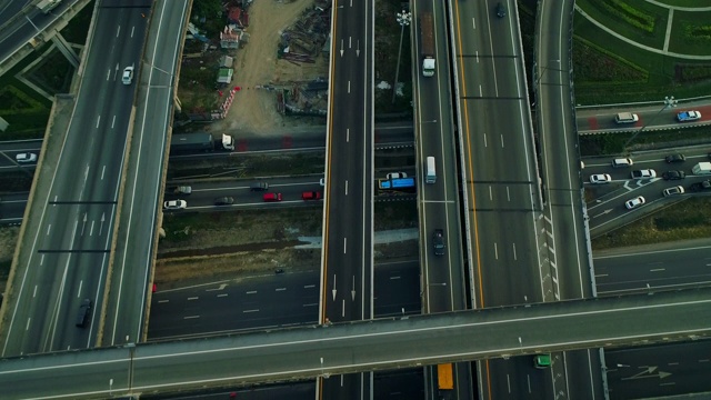 鸟瞰图高速公路路口视频素材