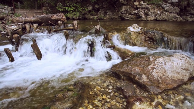 山区河流流视频素材