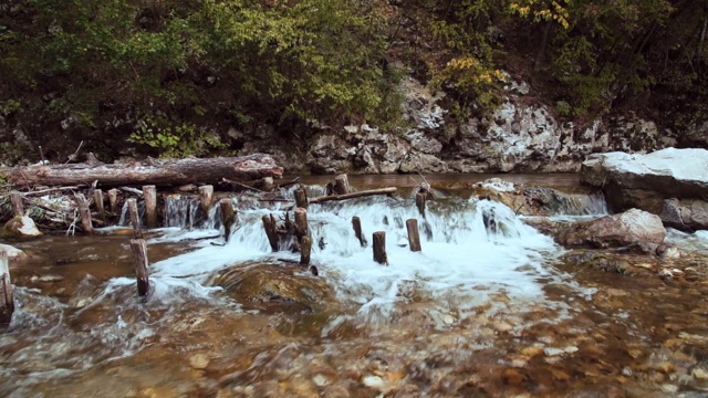 山区河流流视频素材