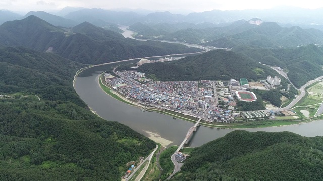 韩国丹阳县周围的山景视频素材