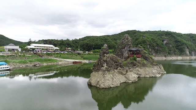 韩国中川布多丹阳的多丹桑邦峰视频素材