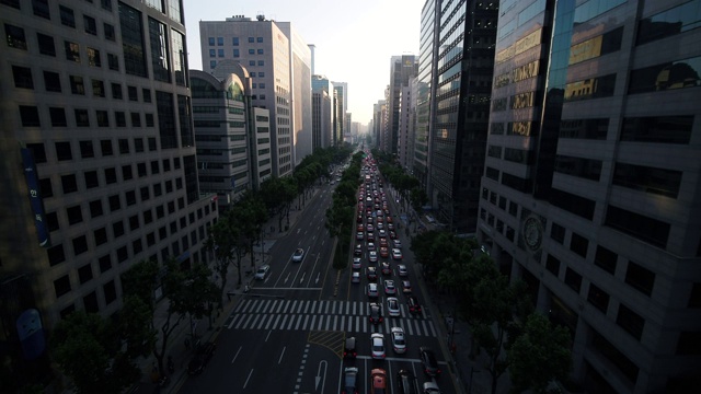 韩国首尔江南区德黑兰路夜景视频素材