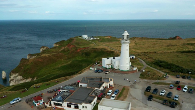 英格兰东约克郡Flamborough的Flamborough头灯塔视频素材