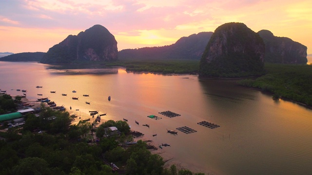 鸟瞰图拍摄美丽的风景和安达曼海日落，热带海滩海在泰国南部，亚洲视频素材