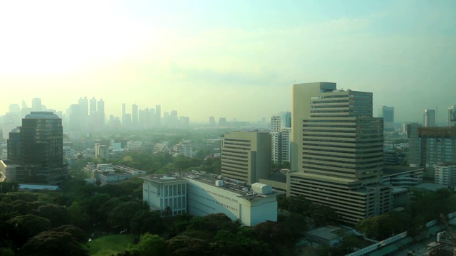 曼谷城市鸟瞰图的早晨视频素材