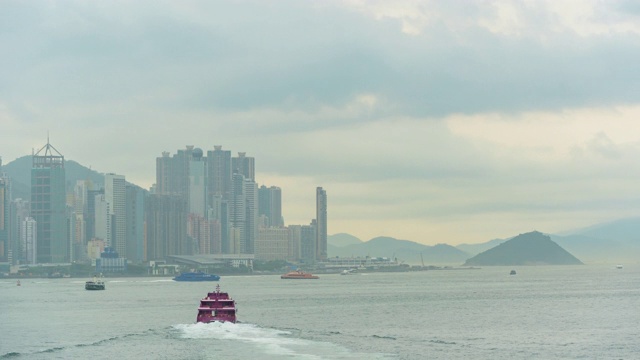 时光流逝的香港城市在上午与建筑现代城市商务区视频素材