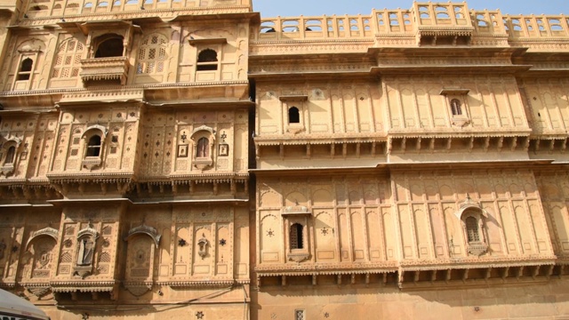 参观Jaisalmer堡。视频素材