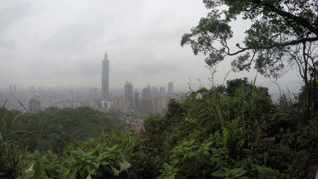 台湾象山下了一天雨视频素材