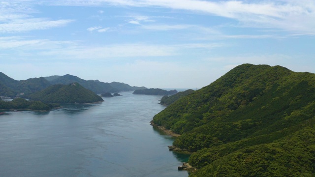 View of the Gengoro Island in Nakadōri-jima (中通島) in the Gotō Islands (五島市)视频素材