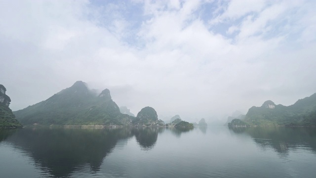 广西壮族上林县大龙湖岩溶视频素材