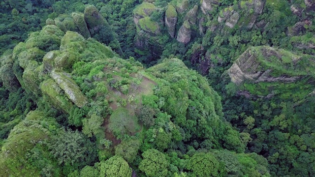 阿兹特克金字塔在Tepozteco视频素材