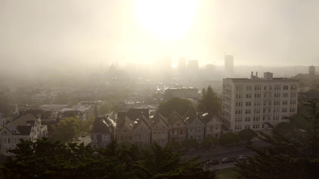 飞越加利福尼亚的旧金山。视频素材