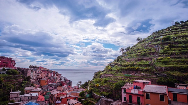 时间推移-风景村庄Vernazza，五Terre在意大利- 4K视频素材