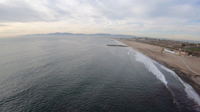 Dockweiler州立海滩Playa Del Ray加利福尼亚空中俯瞰视图视频素材