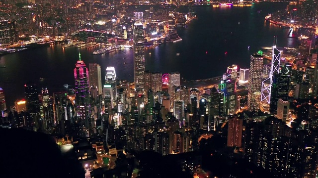 维多利亚港，香港城市夜景的地标视频素材